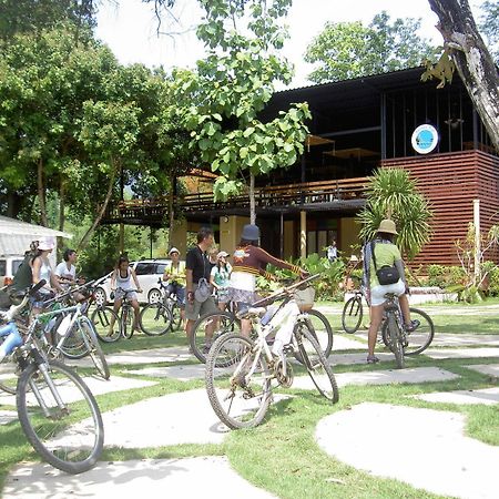 Boutique Raft Resort, River Kwai Sai Yok Bagian luar foto
