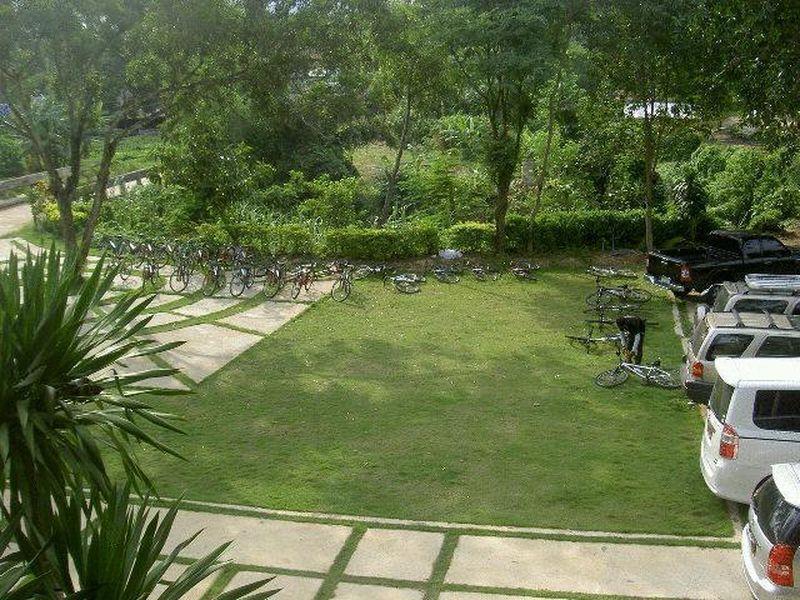 Boutique Raft Resort, River Kwai Sai Yok Bagian luar foto