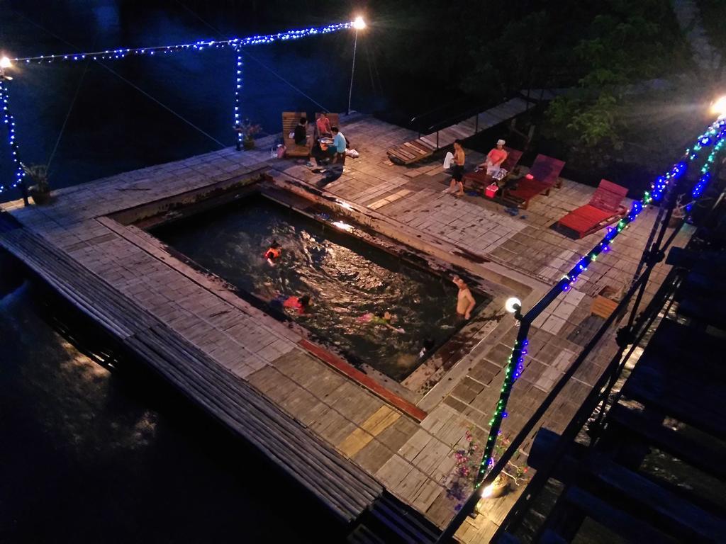 Boutique Raft Resort, River Kwai Sai Yok Bagian luar foto