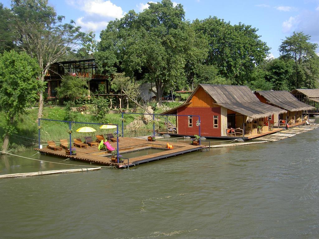 Boutique Raft Resort, River Kwai Sai Yok Bagian luar foto