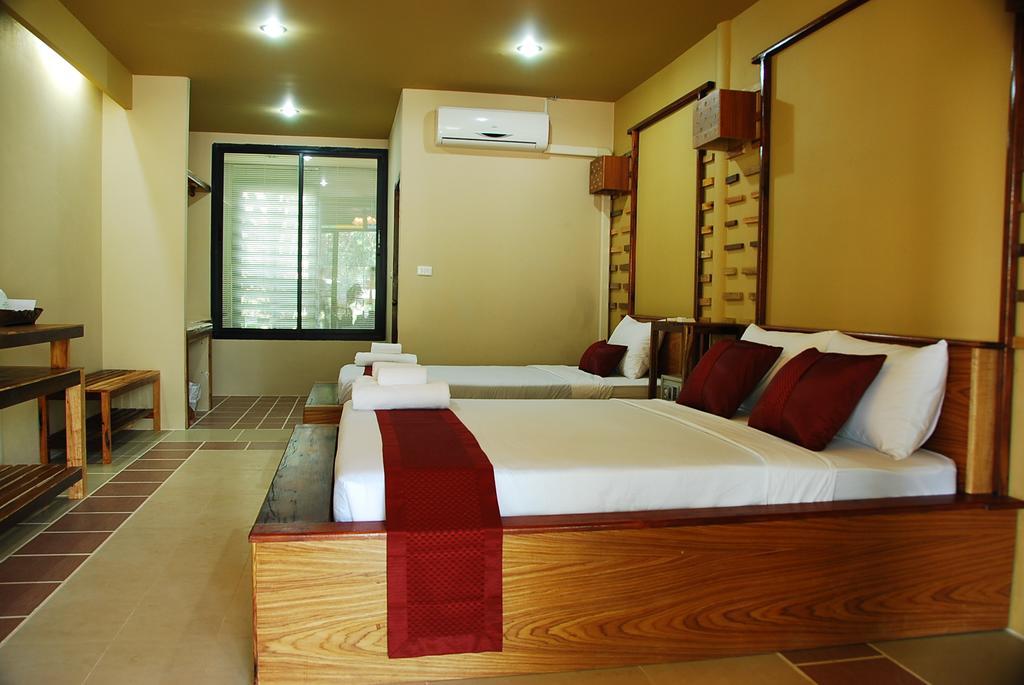 Boutique Raft Resort, River Kwai Sai Yok Bagian luar foto