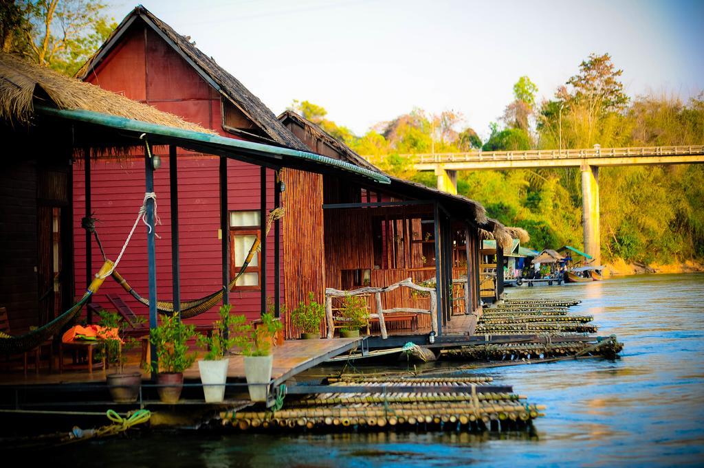 Boutique Raft Resort, River Kwai Sai Yok Bagian luar foto