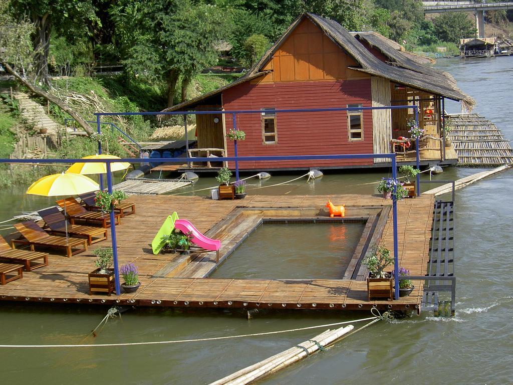Boutique Raft Resort, River Kwai Sai Yok Bagian luar foto