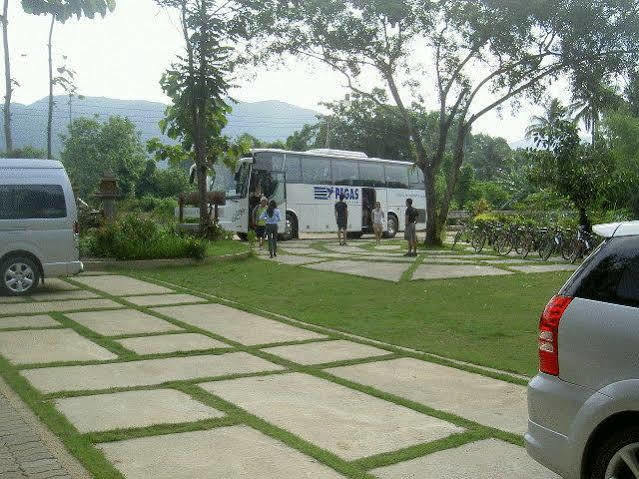 Boutique Raft Resort, River Kwai Sai Yok Bagian luar foto