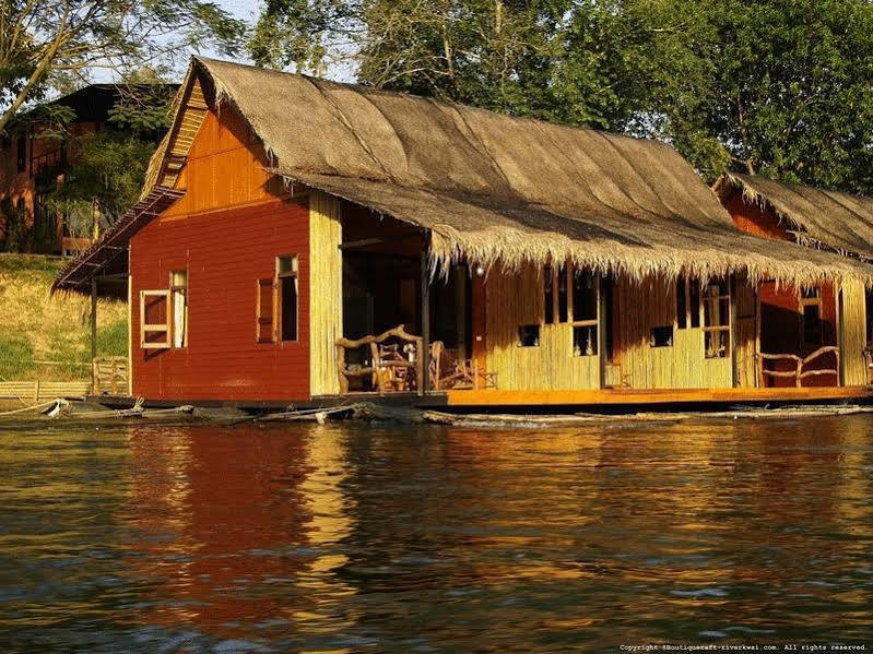 Boutique Raft Resort, River Kwai Sai Yok Bagian luar foto