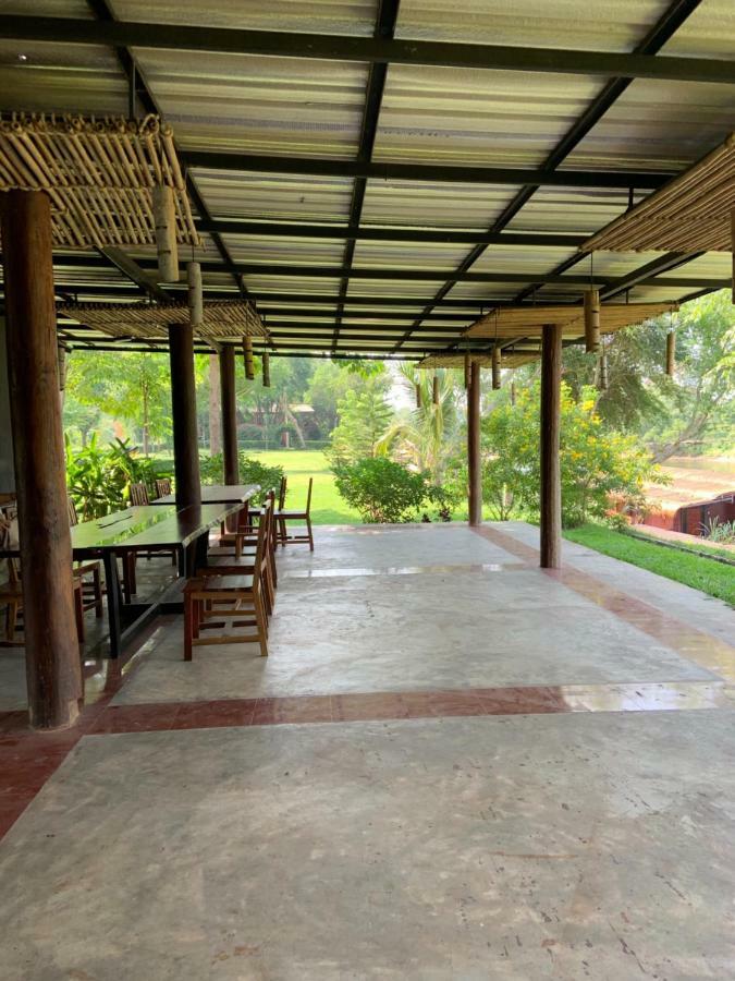 Boutique Raft Resort, River Kwai Sai Yok Bagian luar foto