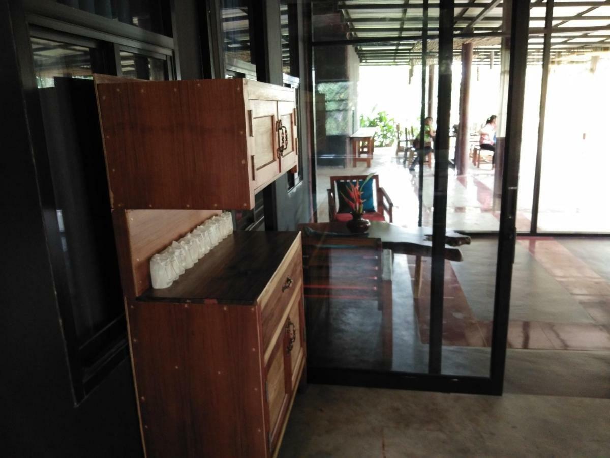 Boutique Raft Resort, River Kwai Sai Yok Bagian luar foto